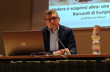 lettura delle Baccanti di Euripide